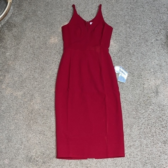 Dress The Population Lyla V-Neck Sleeveless Crepe Sheath Pencil Dress Garnet XS - Picture 4 of 12